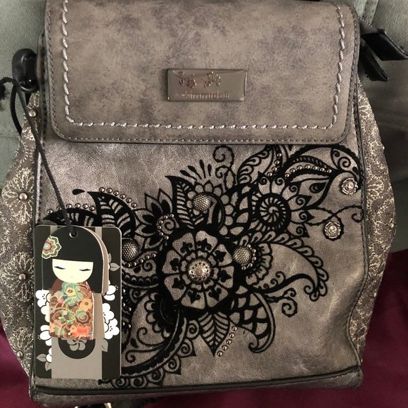 Akira – Silver Signature Backpack - Picture 6 of 10